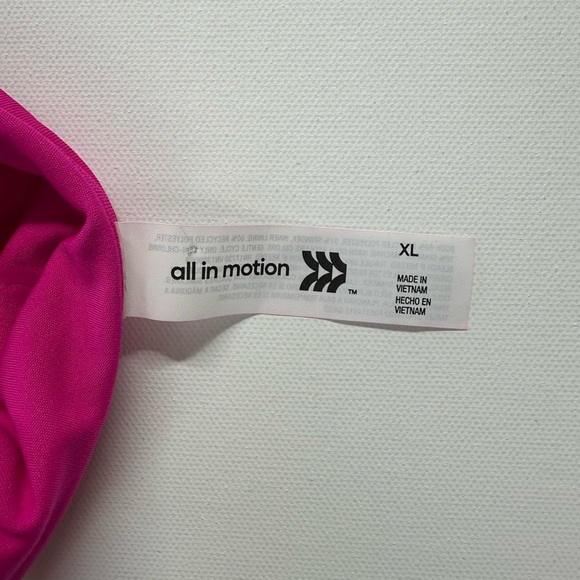All in Motion Fuchsia Sleeveless Top - Picture 5 of 6